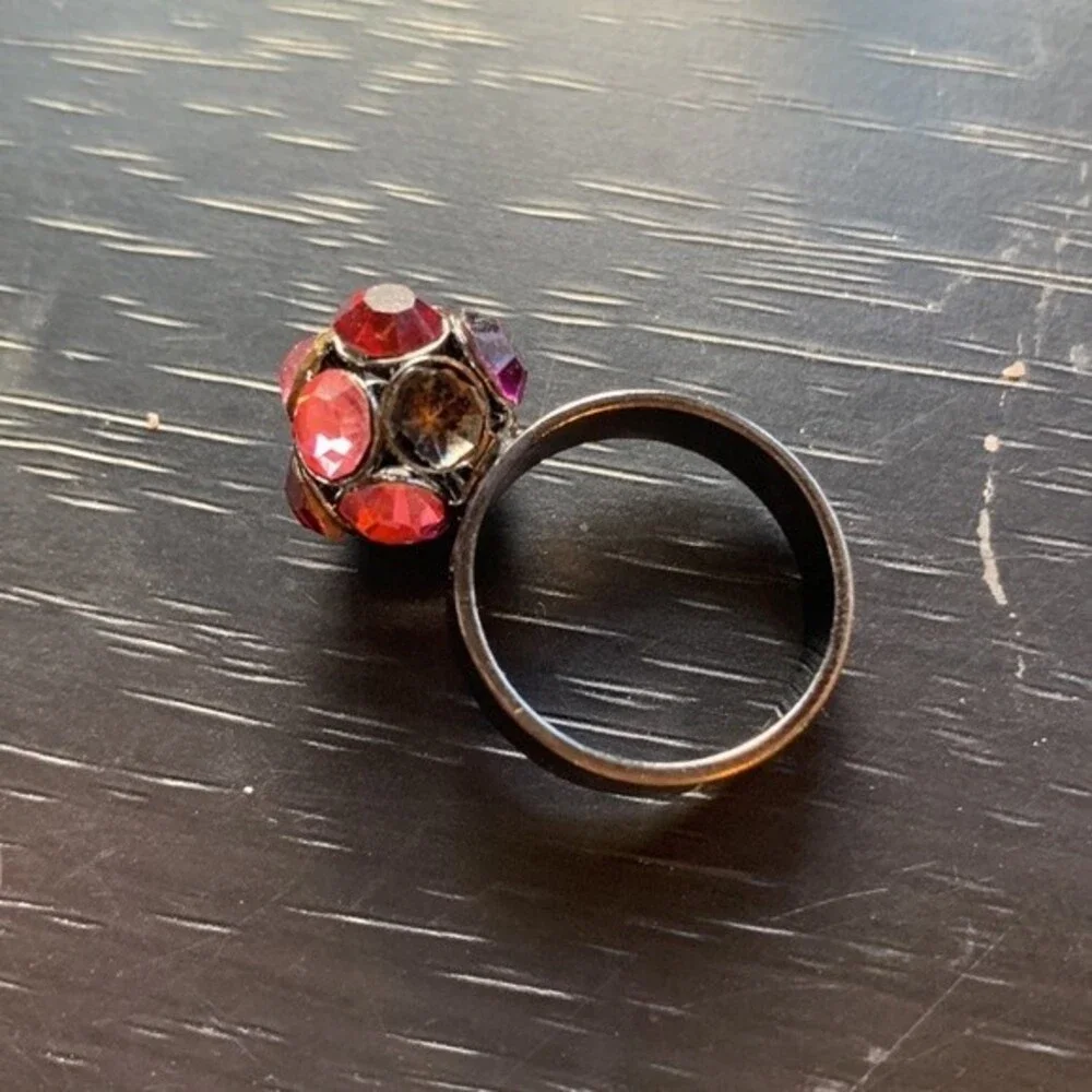 Vintage Pink Rhinestone Ball Ring Size 7 1/2